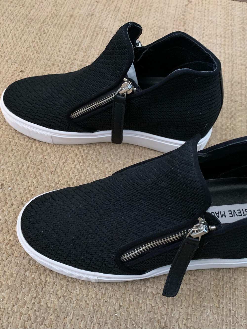 Steve Madden wedge sneakers - Picture 3 of 4
